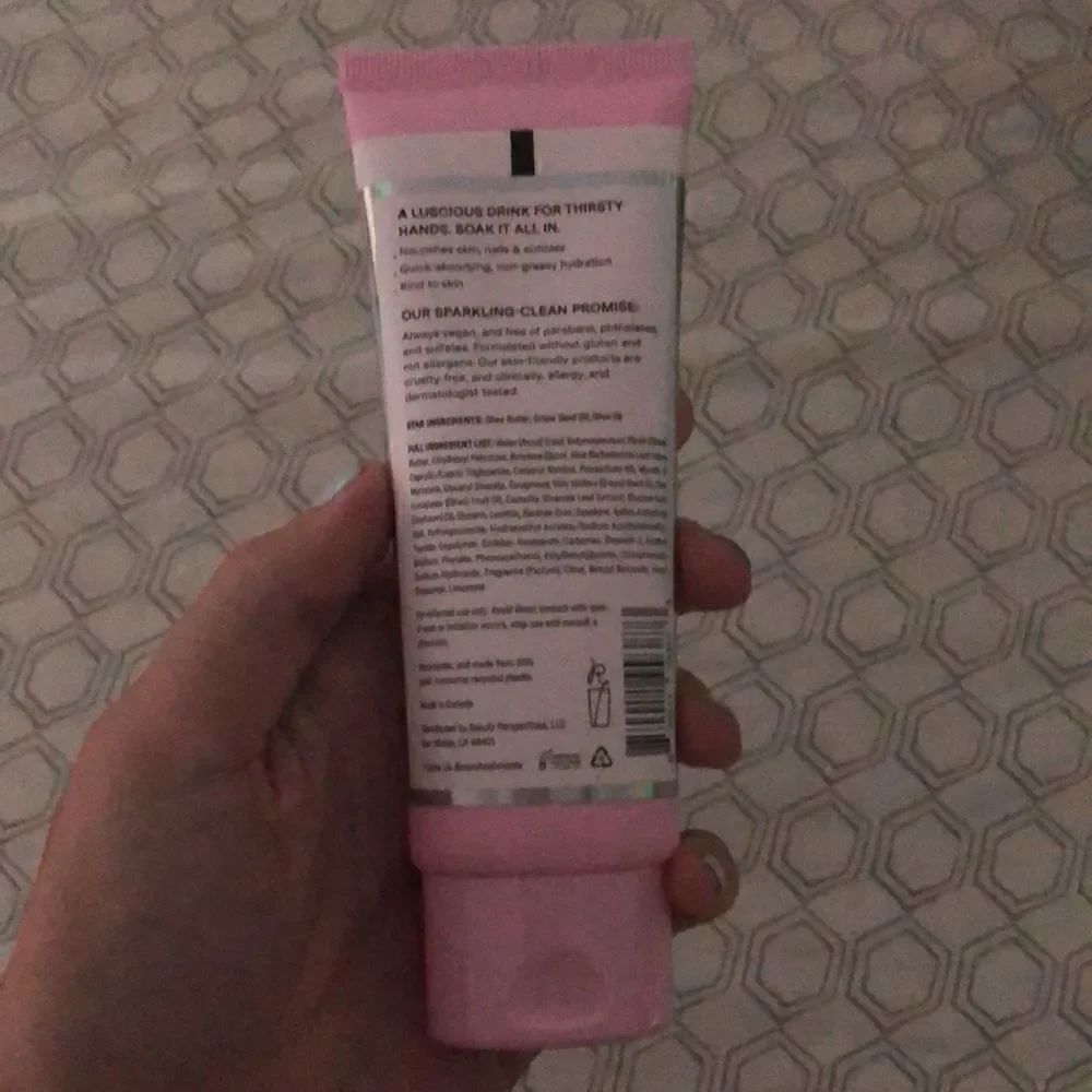 Refreshments hand cream NEW - Picture 3 of 3